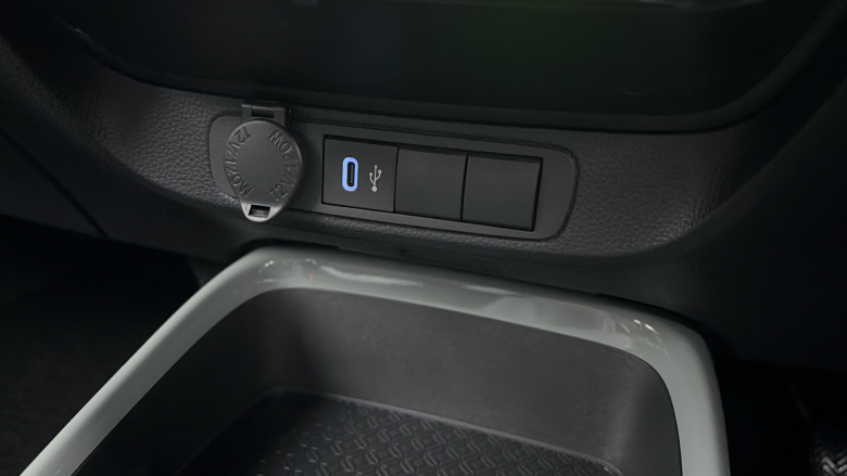 Toyota Aygo X 1.0 VVT-i Edge 5dr Petrol Hatchback